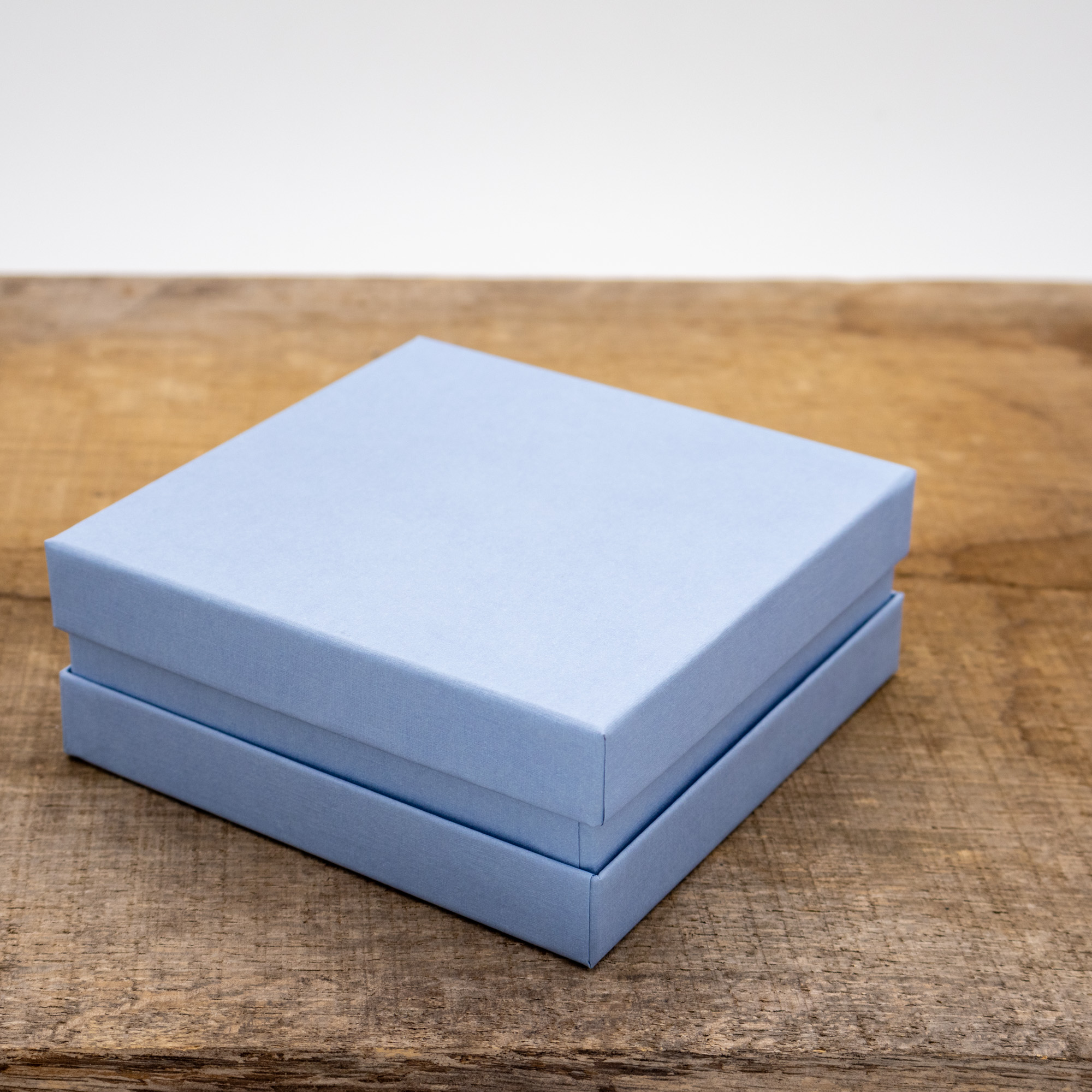 Premium Geschenkkarton - Hellblau